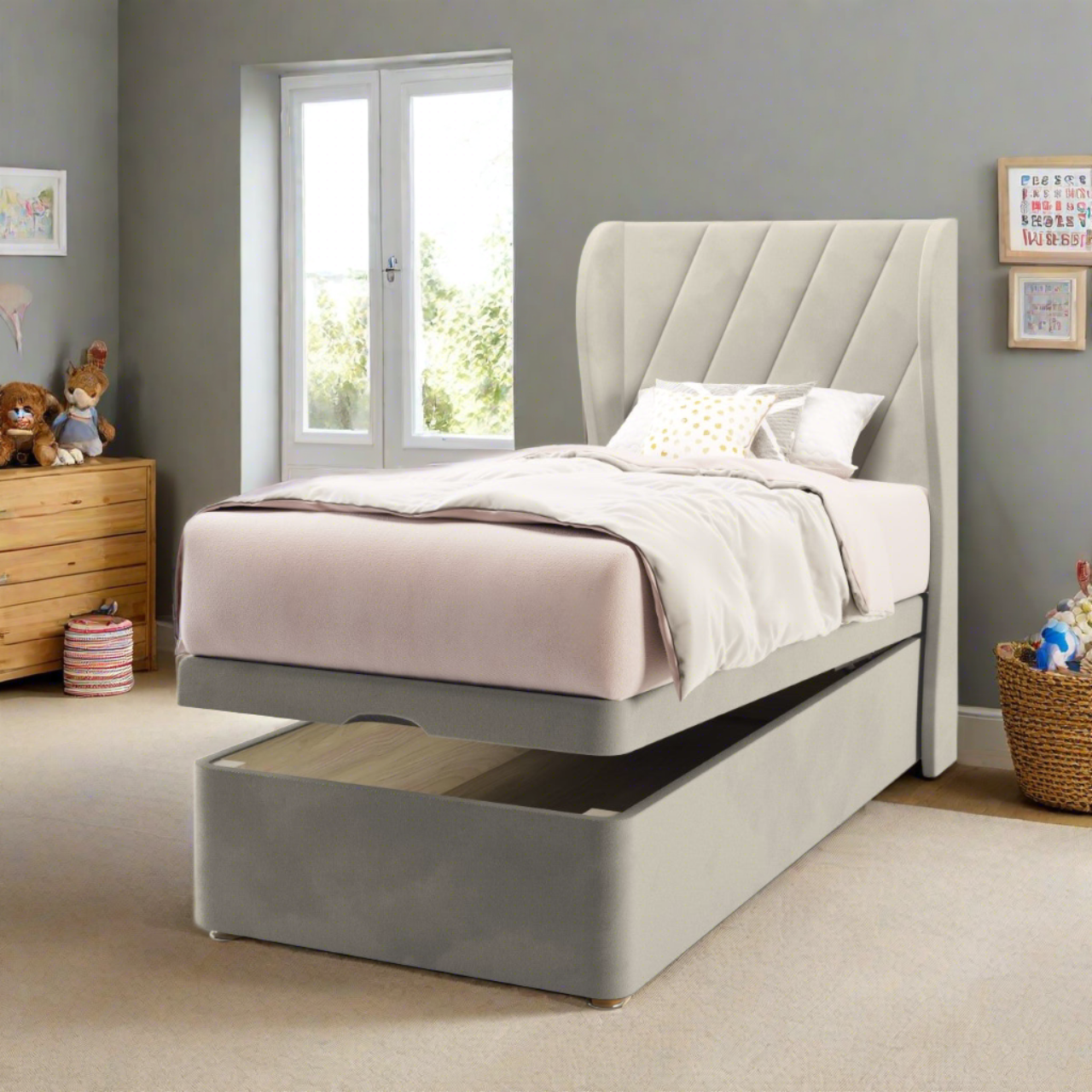 Diagonal Panels Headboard Ottoman Storage Bed