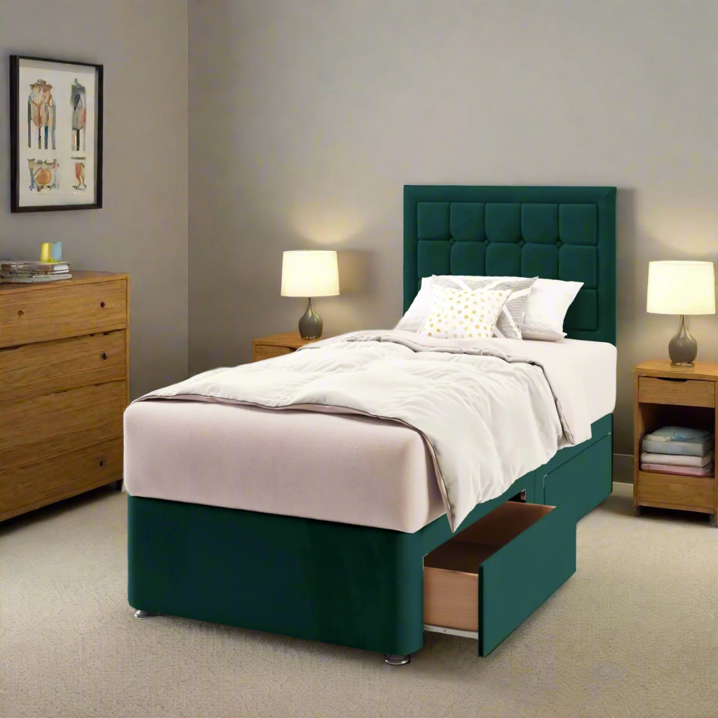 Large Cubic Border Headboard Divan Bed