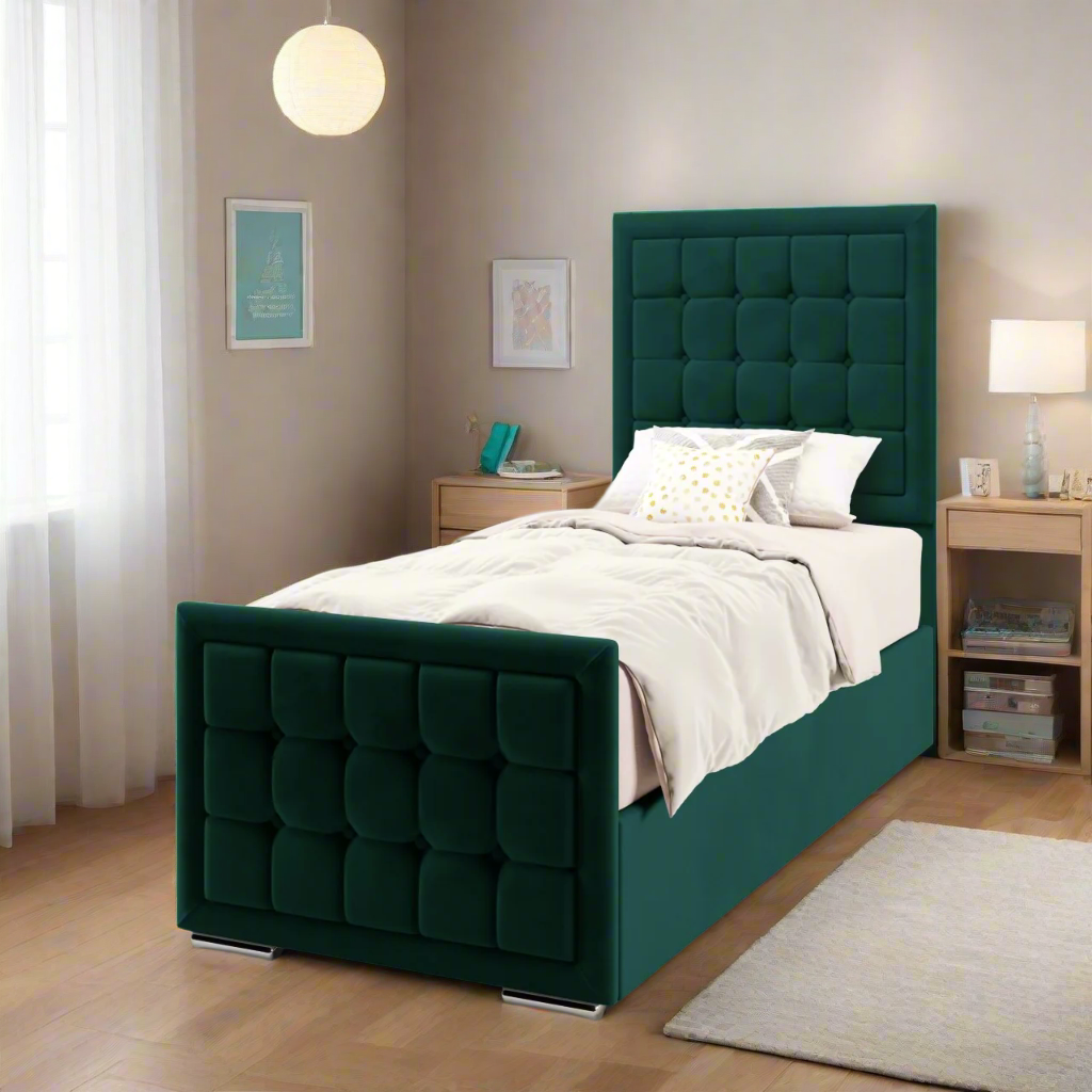 Large Cubic Border Headboard Frame Bed & Footend