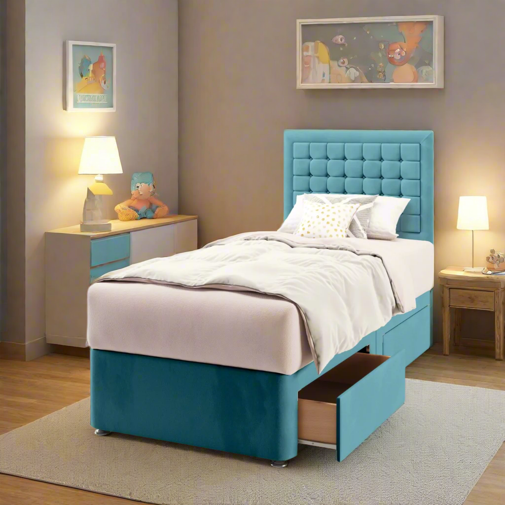 Small Cubic Border Headboard Divan Bed