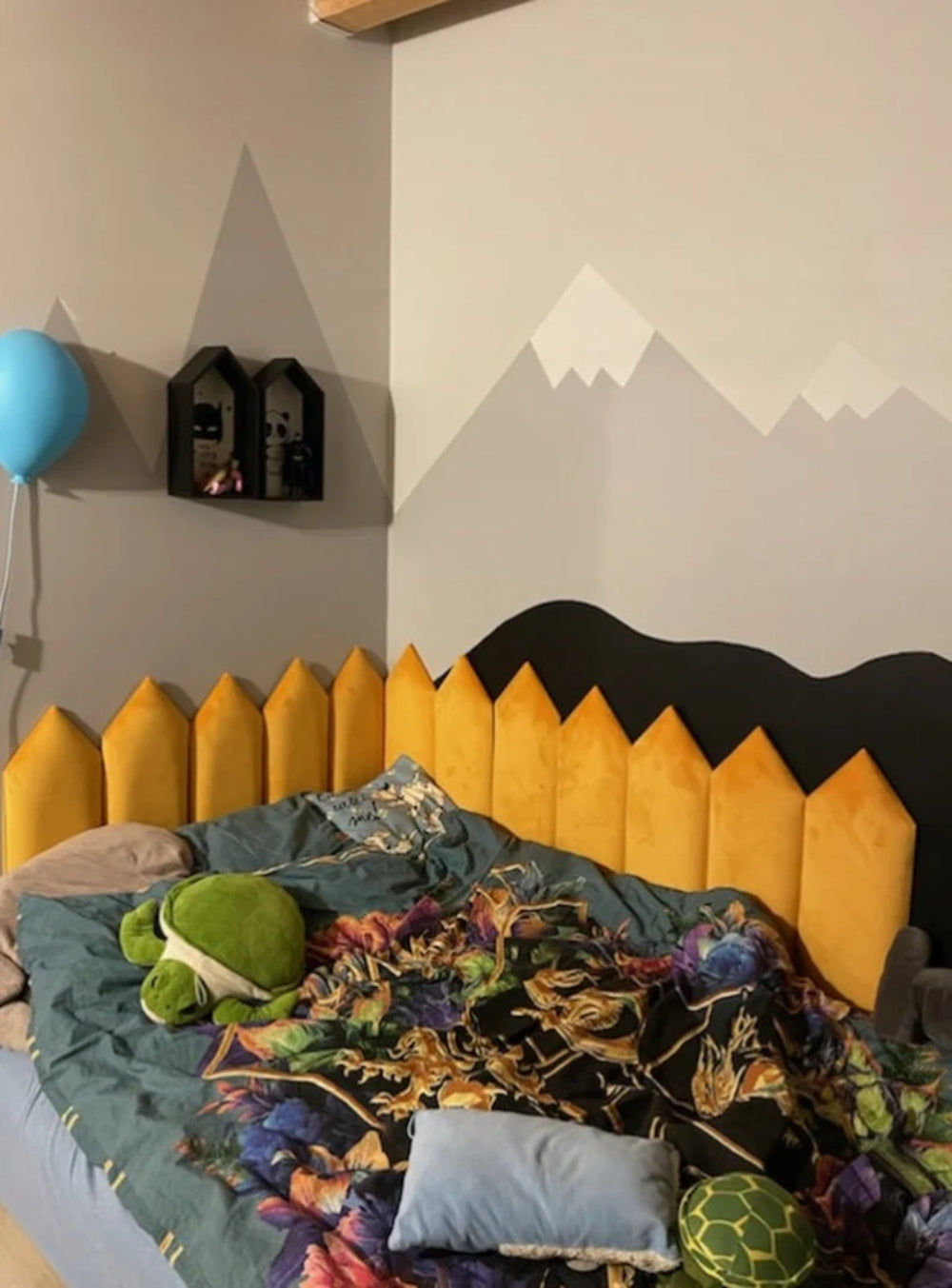 Pointed Fence Wall Panels Bespoke Wall Mounted Headboard